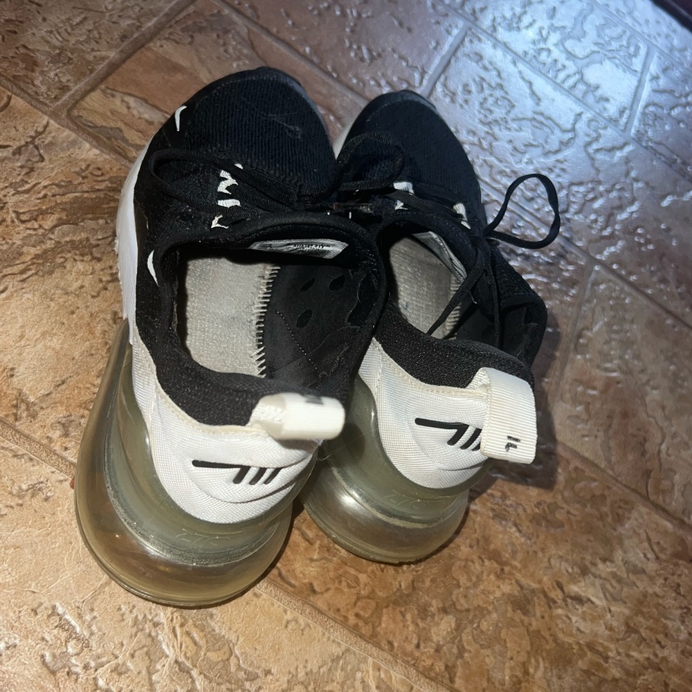 nike 270’s